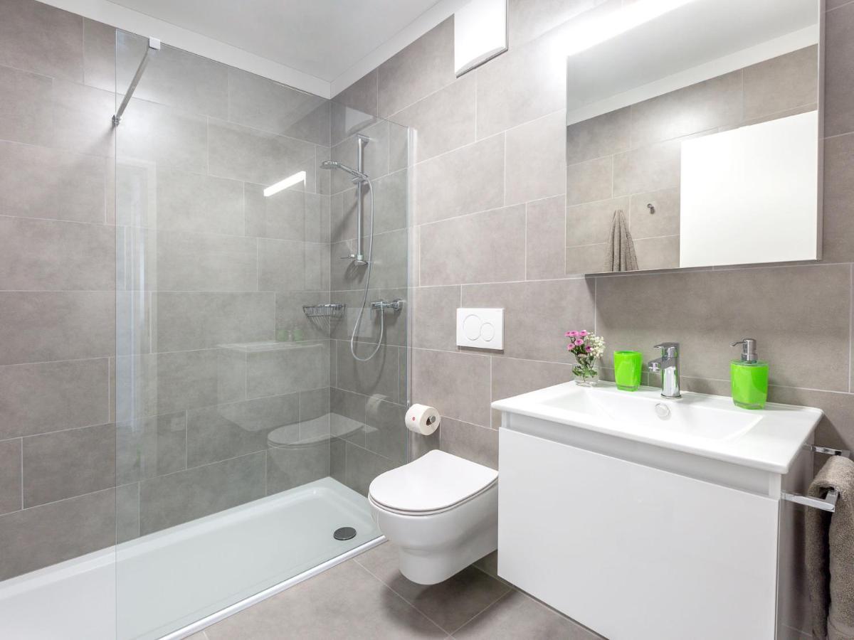 Apartment Loctowers A3-4-3 By Interhome 로카르노 외부 사진